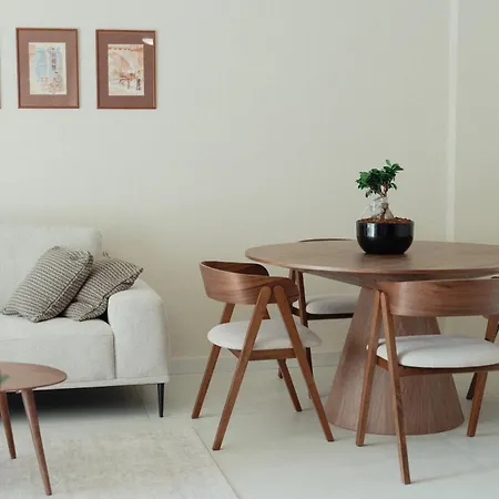 Modern 2br - Heart Of Apartament
